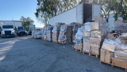 Mixed Merchandise Pallets – Only $150 Each
