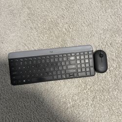 Logitech MK470 Keyboard And Mouse Combo 
