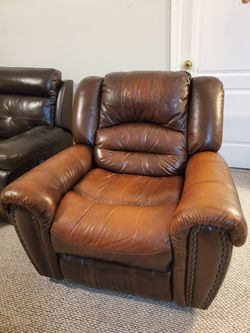Raymour and Flanagan recliner chair