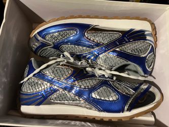Bottega sneakers