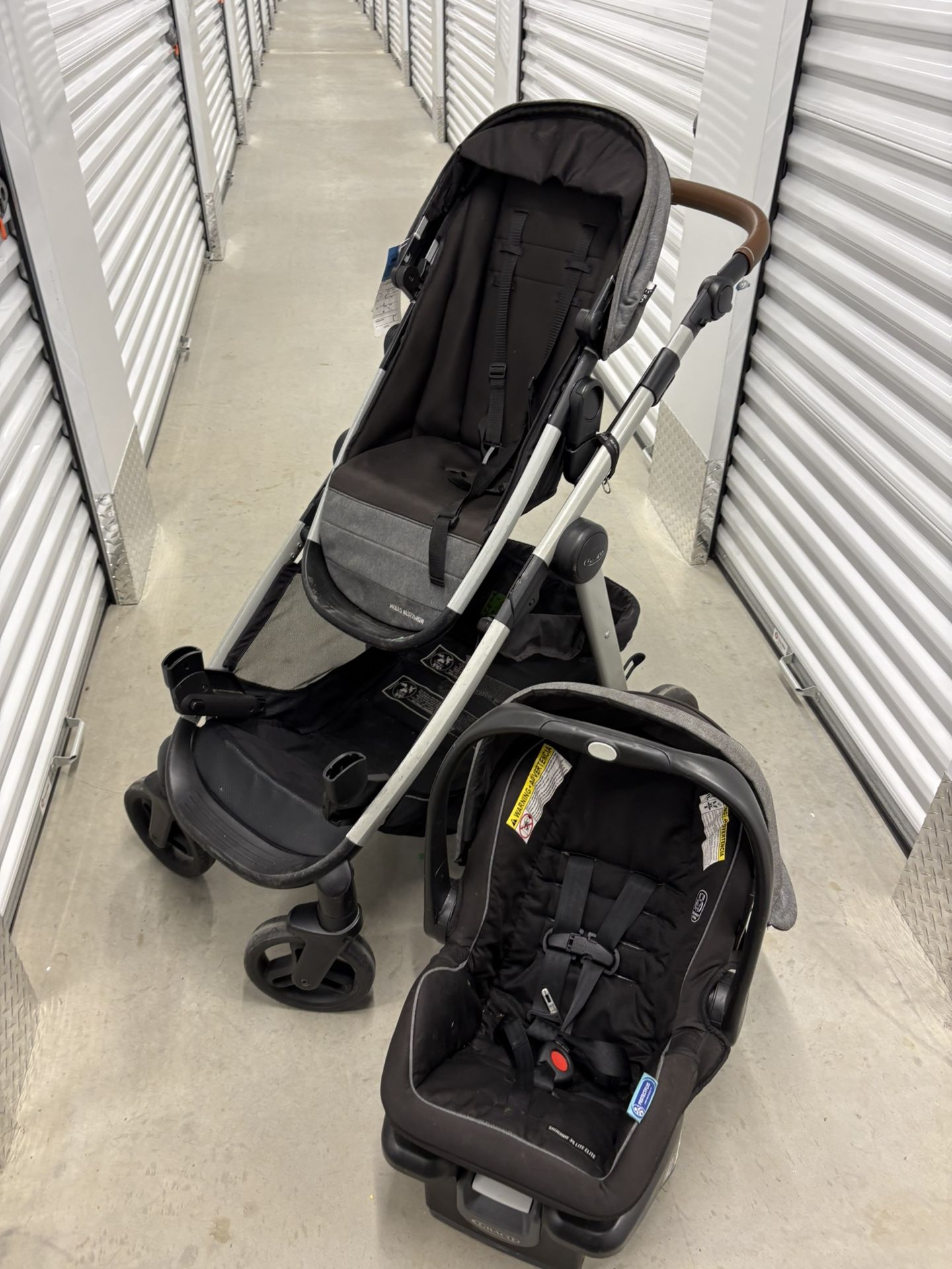 Garco Double Stroller With Car Seat