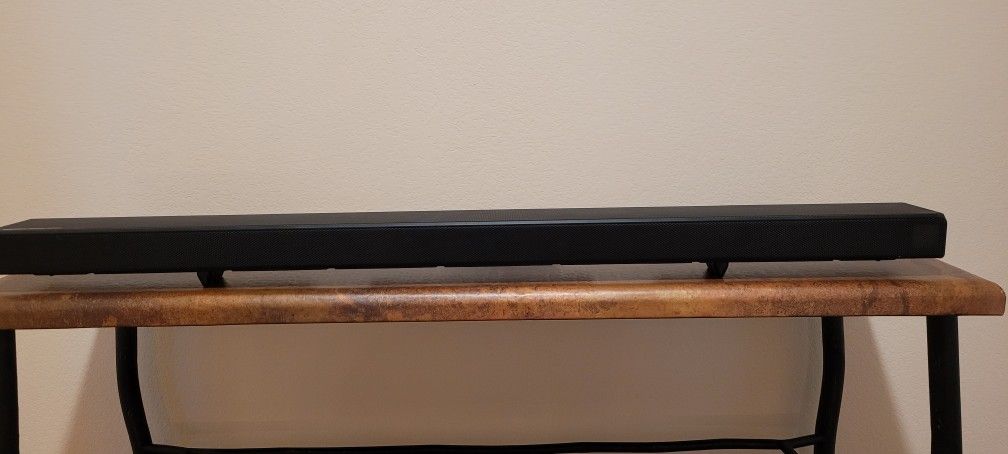 Samsung Harman/Kardon Soundbar And Subwoofer
