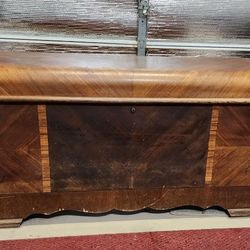 Antique 1948 Lane Cedar Chest