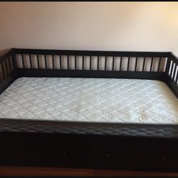 Twin Bed With Storage 