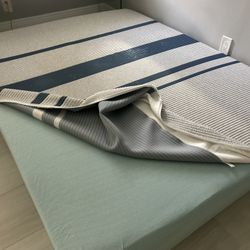 Queen Size  Memory Foam 