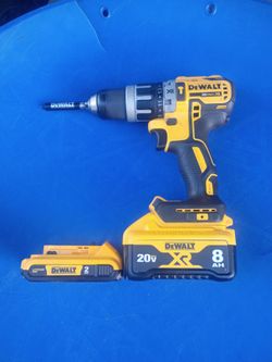 DEWALT 20V MAX XR BRUSHLESS HAMMER DRILL / DRILL  W/8AH + 2AH LITHIUM ION BATTERIES