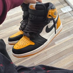 Jordan 1 Yellow Toe 5.5