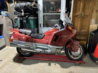 Honda Pacific Coast 800cc