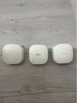eero 6 Mesh WiFi System (3-Pack) – Router + 2 Extenders Wi-Fi 6