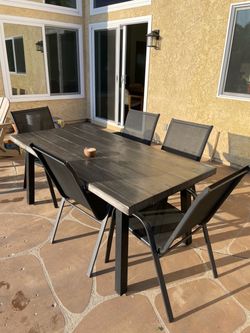 Outdoor Patio Dining Table and Chair Set