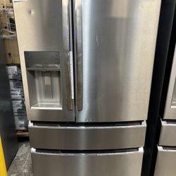 New Frigidaire Gallery 36” 26.3 Cu Ft 4 Door French Door Refrigerator 