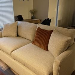 Crate & Barrel Lounge sofa 83”