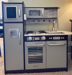 Kidkraft Play Kitchen