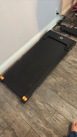 Lichico Walking Pad Under Desk Treadmill, Portable Small Treadmills for Home and Office, 2.5HP Super Quiet Brushless Motorized Walking Jogging Running