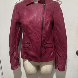 Neiman Marcus Women %100 Leather Biker Jacket size XS