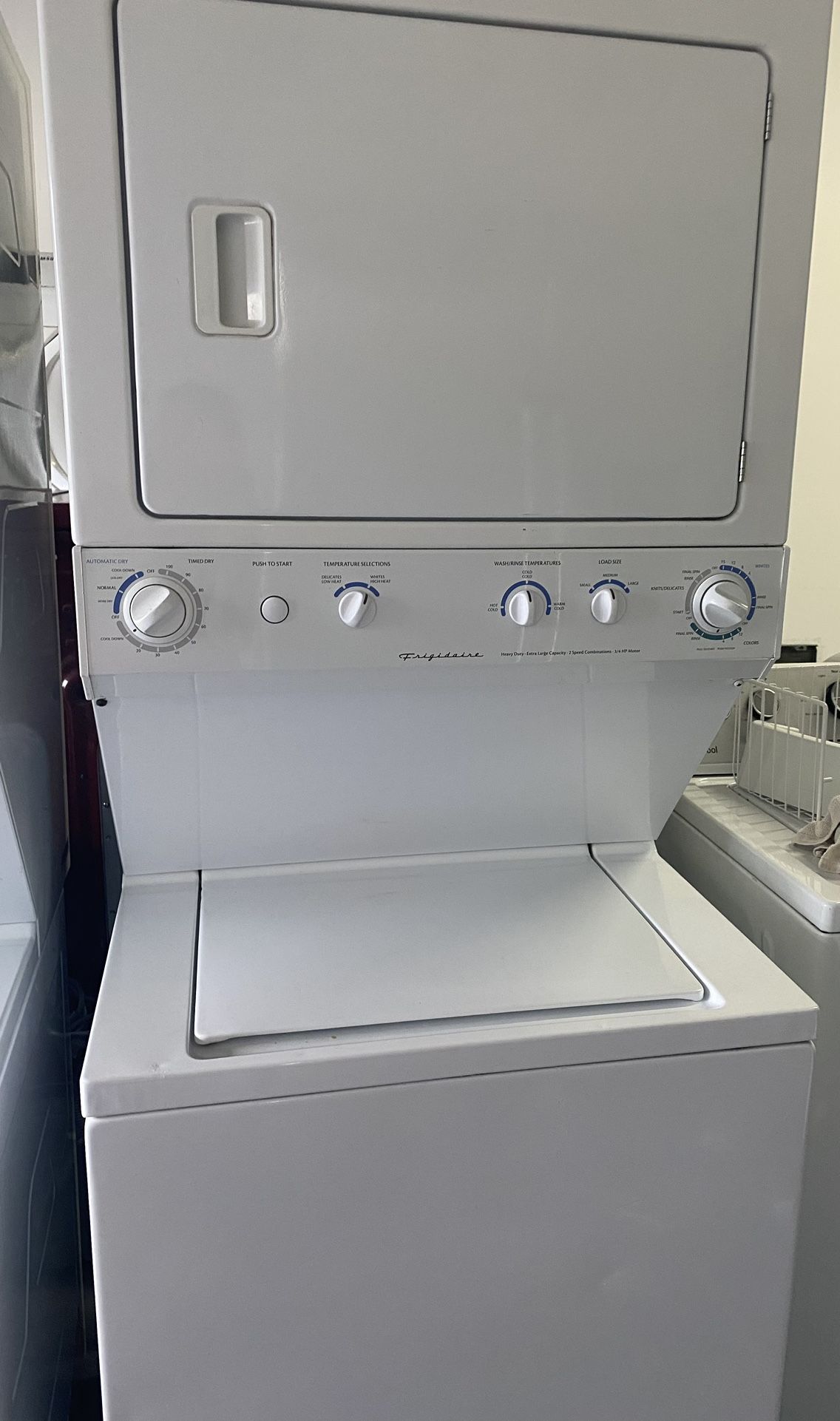 Frigidaire Washer And Dryer Combo Working Good for Sale in Pompano Beach, FL OfferUp