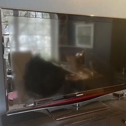 58” Samsung TV 