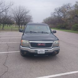 GMC SIERRA  2004  