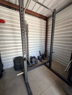 Squat Rack with Pull-Up Bar and Dip Attachment