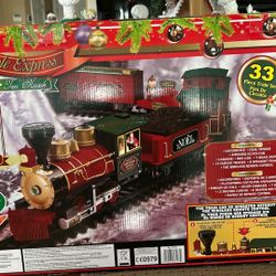 33 piece Christmas train set