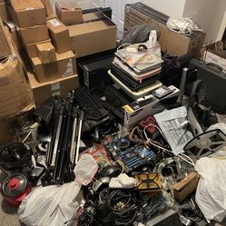 Huge electronics reseller inventory MSRP Over $5,000+