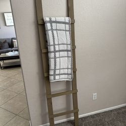 Blanket Ladder 