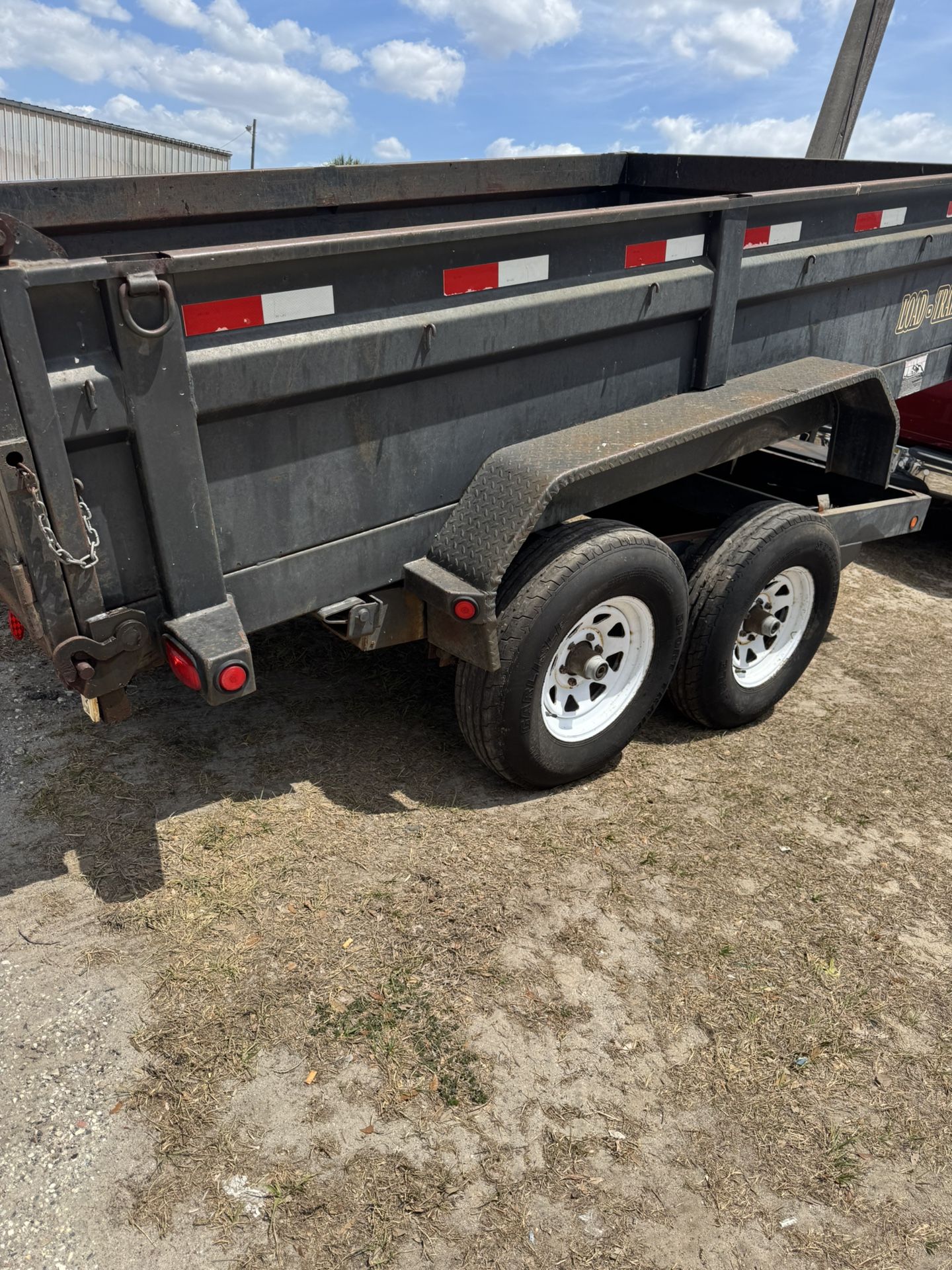 Tráiler in Good Condition 2005 Model 7x12 Dimensions $7000