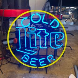 Cold Light Beer Sign