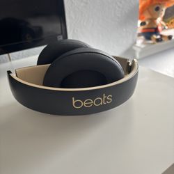 Beats Solo3 Wireless – Gold/Black