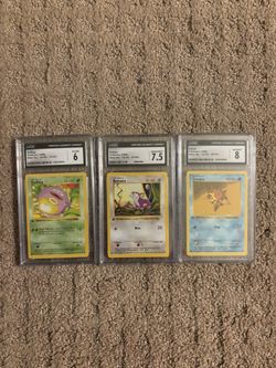 Pokémon Cards 1st Edition Base Set