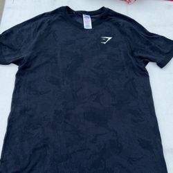 Gymshark Shirt