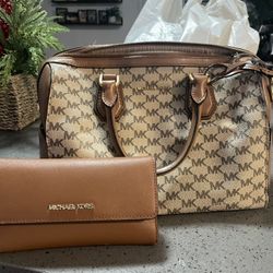michale kors purse and wallet