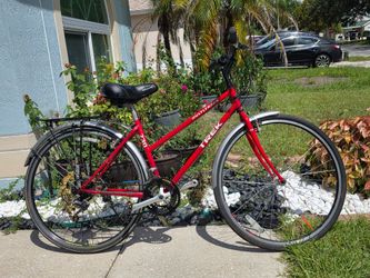 🚴 Trek Multitrack 730 Hybrid Bike - 17" Frame - $80 🚴