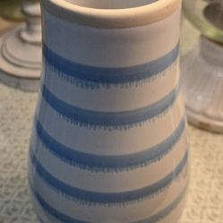 Stoneware Vase With Stripes 