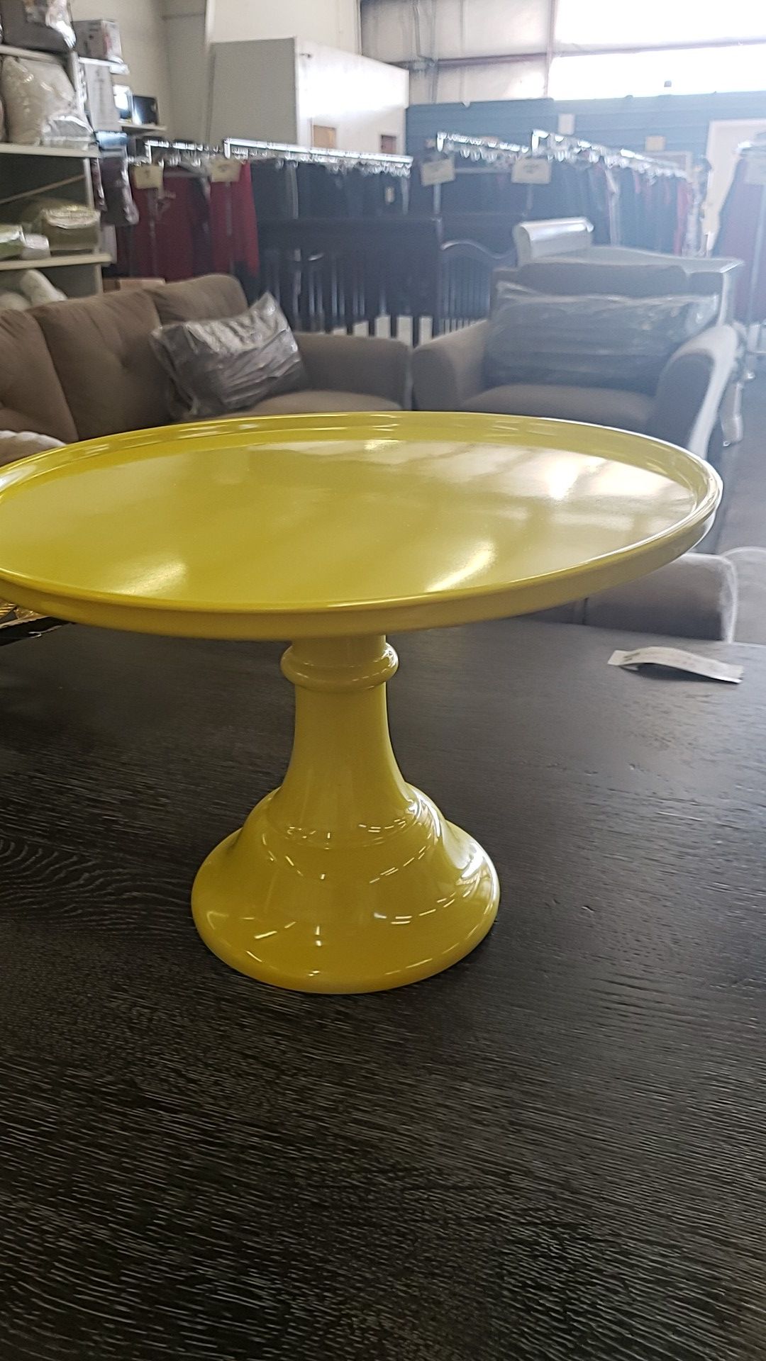 Cake stand