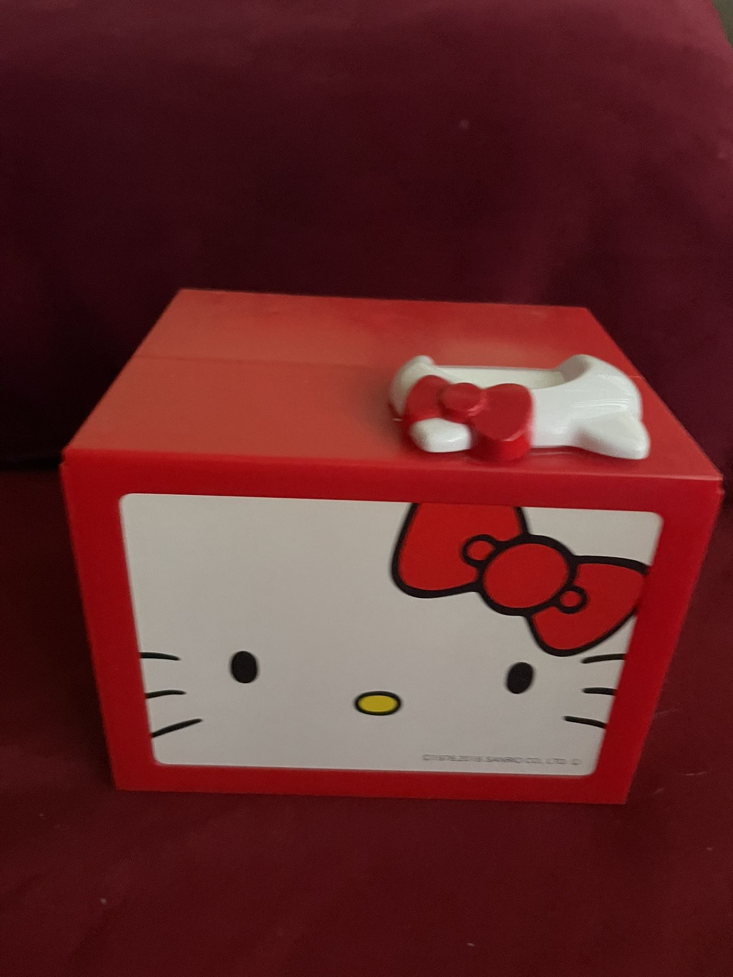 Hello Kitty Mechanical Coin Bank