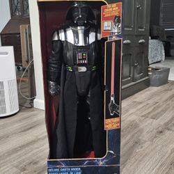 Classic Action Figure: Deluxe Darth Vader