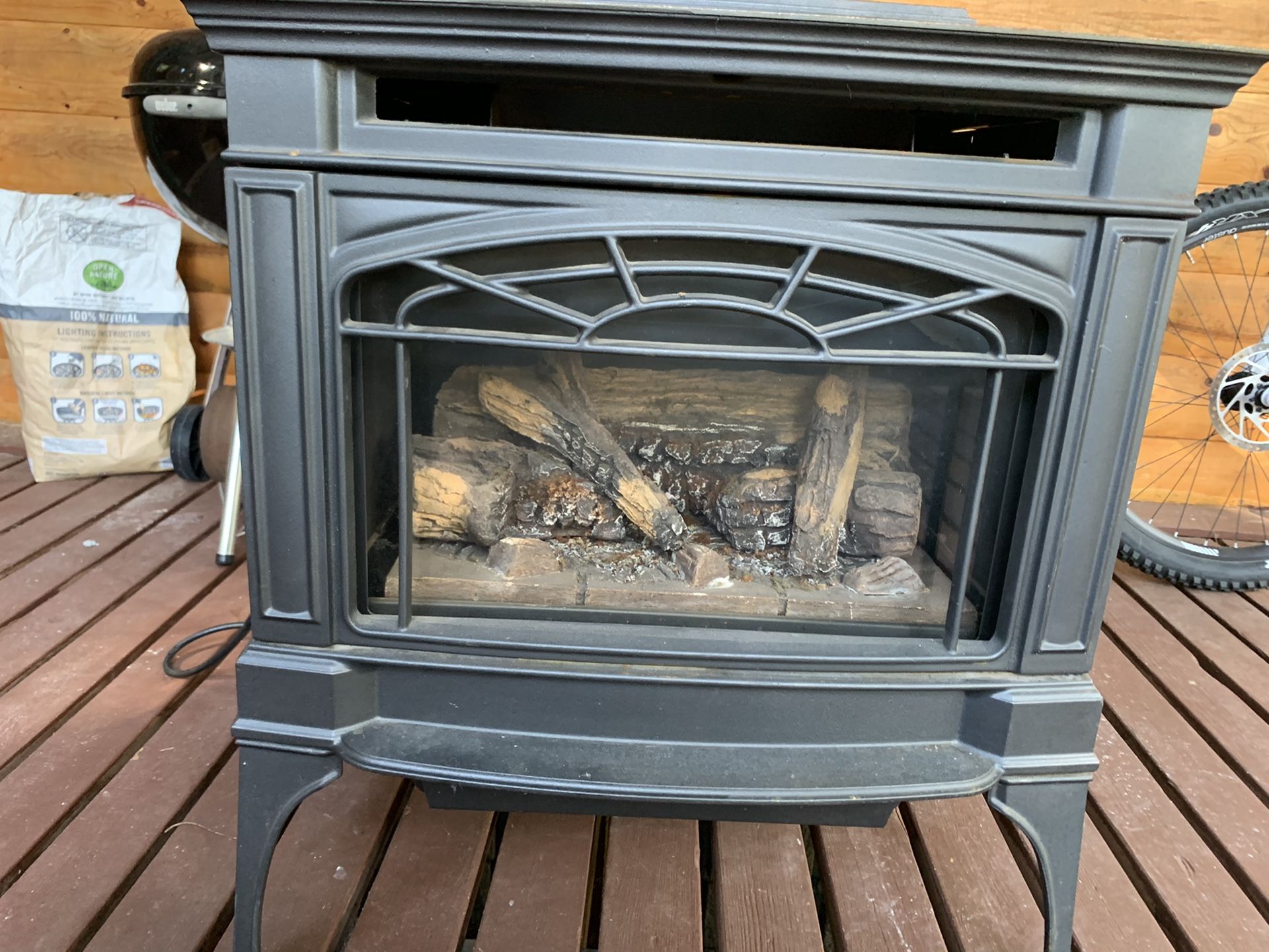 Lopi Berkshire gas stove for Sale in Enumclaw, WA OfferUp