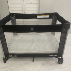 Pack n Play 