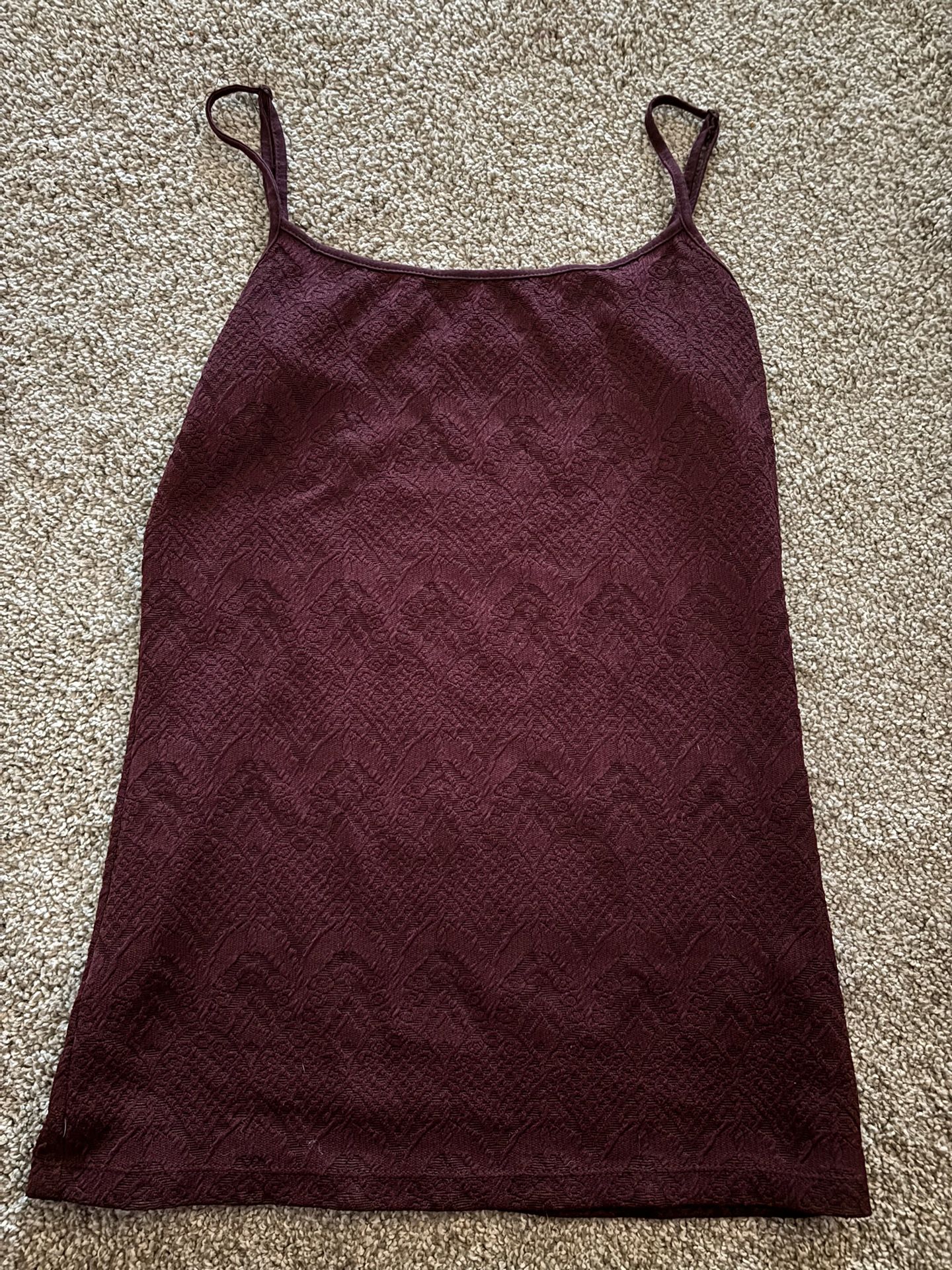 Ann Taylor Burgundy tank top SIZE XS