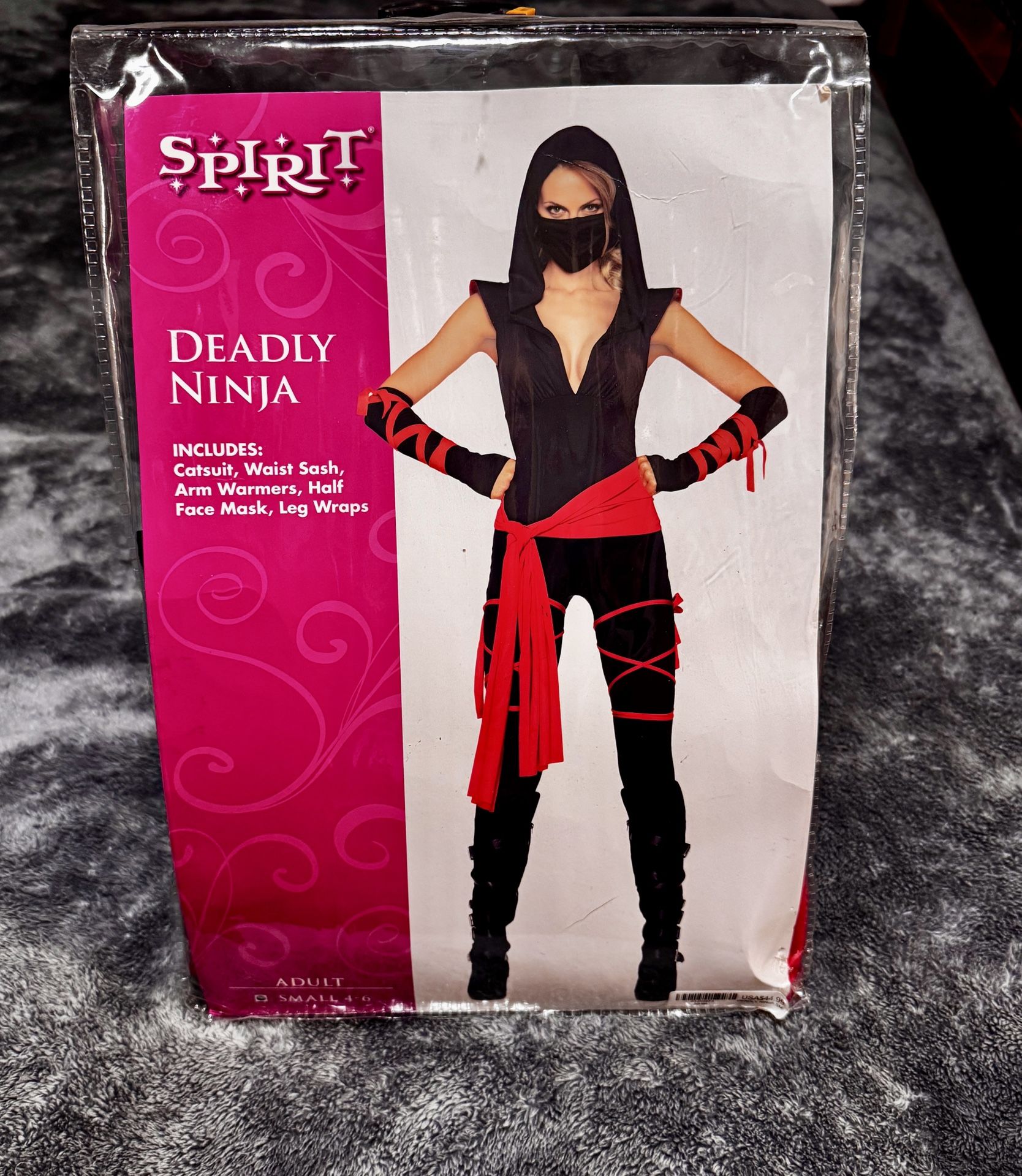 Size Small (4-6) Women’s Ninja Halloween Costume