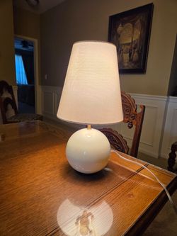 KATE SPADE ACCENT LAMP