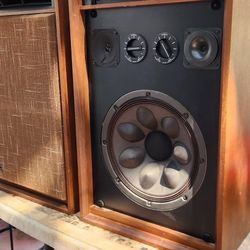 Rare Vintage JVC Speakers  $469.00