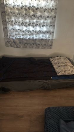 Twin mattress