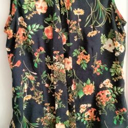 Ladies Size Medium NYCO Blouse 