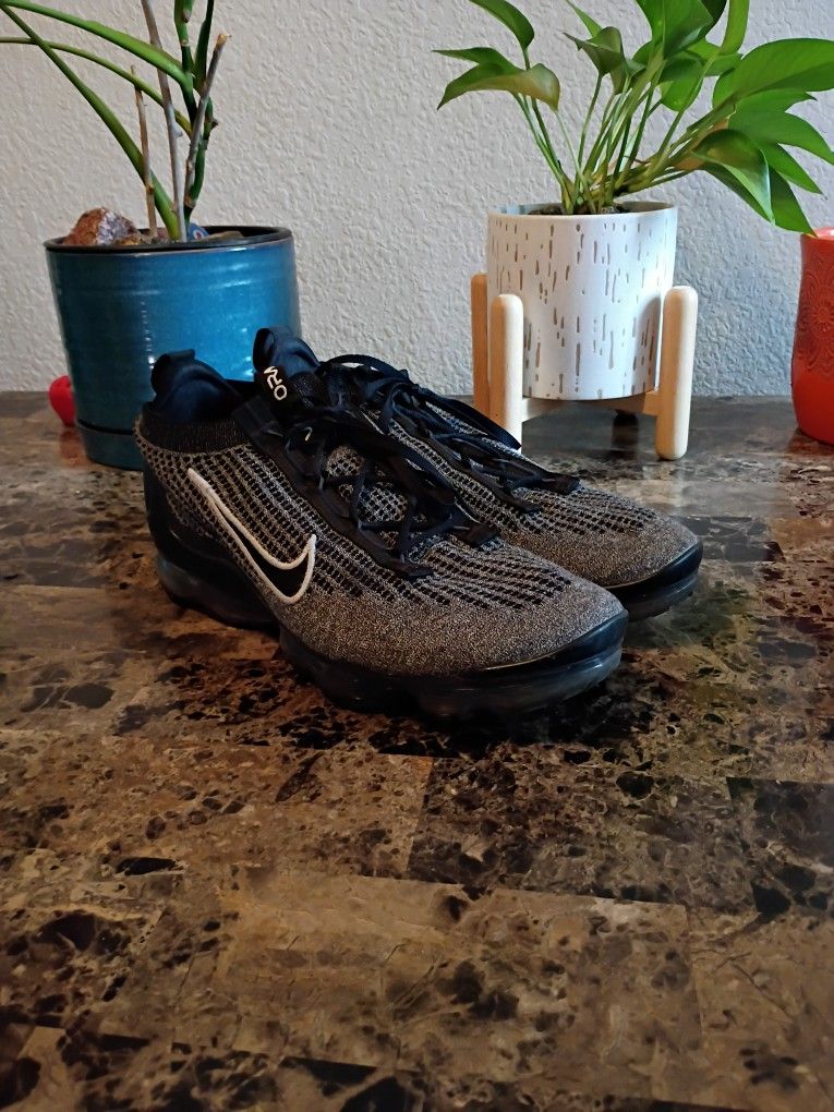 Air Vapormax 2021 Flyknit Oreo Size 12 display picture 3