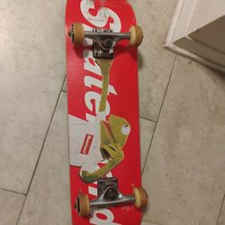Skateboard