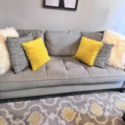 Moving Sale In Smyrna