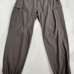 Men’s Lululemon License to Train Cargo Jogger XL