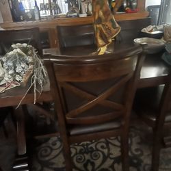 Solid Oak Dining Table With Oak Chairs With Leather Seat